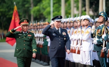Đại tướng Nguyễn Tân Cương hội đàm với Tham mưu trưởng Liên quân Nhật Bản