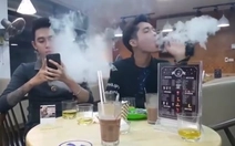 Thuốc lá điện tử lách luật, quảng cáo là 'khói thơm', 'không độc hại' để đánh lừa giới trẻ?