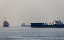 EU tung đòn trừng phạt mới, Iran tuyên bố không quan tâm