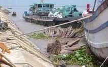 Bài 1: Cảng cá "chết chìm", thiết bị y tế "đắp chiếu"