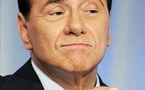 Thủ tướng Berlusconi: "Tôi giống Chúa Jesus"