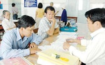 Công chứng hợp đồng đất đai theo quy định mới: Người dân lại gặp khó