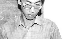 Lê Bá Khánh Trình thi cử thế nào?
