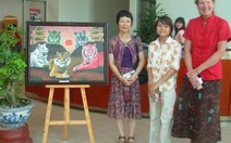 Đà Nẵng: Triển lãm tranh của học sinh câm điếc