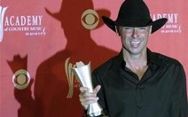 Kenny Chesney lập kỷ lục tại giải thưởng âm nhạc đồng quê Mỹ