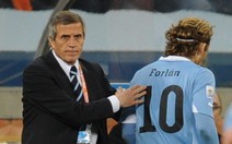 HLV Oscar Tabarez bỏ ngỏ tương lai