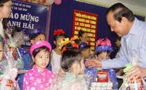 Lãnh đạo TP.HCM chúc tết