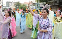 Rực rỡ lễ hội Nguyên tiêu xuân Tân Mão 2011