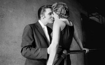 Hé lộ mới về bức ảnh nụ hôn của huyền thoại Elvis Presley