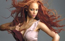 Tyra Banks - đôi chân dài không mệt mỏi