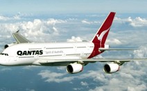 Hãng hàng không Qantas lỗ kỷ lục