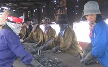 Phải đấu giá quyền khai thác than