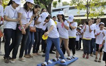 "Cây mùa xuân" đến với trẻ em khó khăn