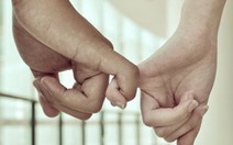 Tình phí: bình đẳng khéo léo để tình bền lâu