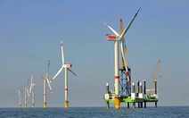 Máy phát điện bằng sức gió tại Bạc Liêu