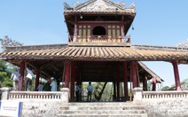 Giằng chống Phu Văn Lâu