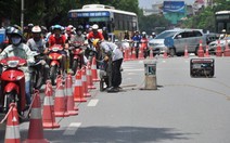 ​Nhiều tài xế vẫn đi vào khu vực cấm đường Cầu Giấy