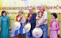 Đón hơn 1.000 khách quốc tế ngày đầu năm 2015
