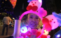 ​Mưu sinh giữa cuộc vui