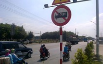 ​Biển báo tải trọng “nhầm” vị trí?