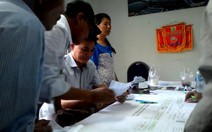 ​“Cò” làm giá mặt bằng bán hoa tết