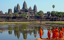 Bị bắt vì chụp ảnh khỏa thân ở đền Angkor