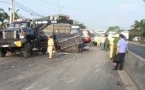 Xe khách tông trực diện xe tải, 5 người bị thương nặng