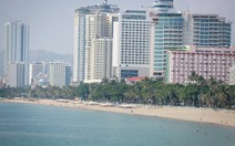 “Bức tường cao ốc” ven biển Nha Trang