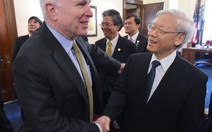 Tổng Bí thư Nguyễn Phú Trọng gặp Thượng Nghị sỹ John McCain