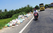 Dân chặn xe vào khu xử lý rác Dung Quất, rác ùn ứ khắp nơi