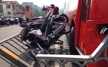 Bé 1 tuổi gặp nạn trên cầu vượt Cây Gõ đã tử vong