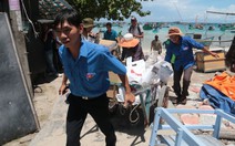 ​Vượt sóng đưa trung thu ra Nam Du
