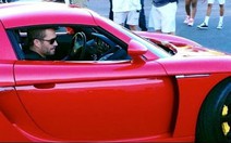 Con gái Paul Walker “lôi” Porsche ra tòa