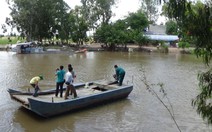 Lật trẹt, 4 người chết, mất tích