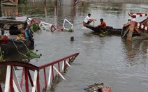 Xây cầu tạm Cái Tâm thay cầu cũ bị sà lan đụng sập