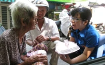 Bữa cơm người già