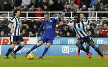 Leicester thử thách tài nghệ HLV Mourinho