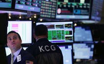 Chứng khoán Mỹ tăng tiếp, giá dầu khá ổn định