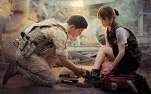 Song Joong Ki yêu Song Hye Kyo trong Hậu duệ mặt trời