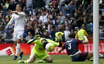 ​Ronaldo tỏa sáng, Real đè bẹp Eibar