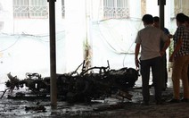 Cháy nhiều xe máy tại khu giữ xe điểm thi đại học