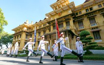 Tổ chức lễ thượng cờ ASEAN  
