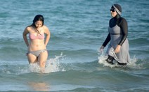 Thêm 3 thị trấn Pháp cấm đồ tắm Burkini