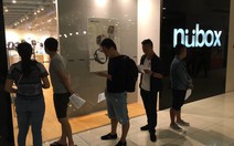 ​Iphone 7 vừa bán tại Singapore, đã có người Việt xếp hàng "thu gom"