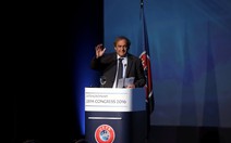 Platini nhận tiền bồi thường từ UEFA