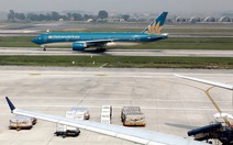 Hai chiếc Boeing của Vietnam Airlines bị chim va vào động cơ