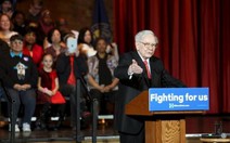 ​Tỉ phú Buffett công khai chứng từ thuế "đập lại" ông Trump