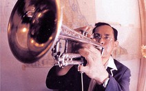 Nghe Quốc vương Thái Bhumibol chơi nhạc jazz