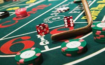 Xem xét việc cho hay không cho người Việt vào casino