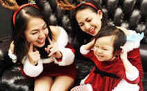 Bạn trẻ Sài Gòn thích thú với quà Noel làm bằng tay